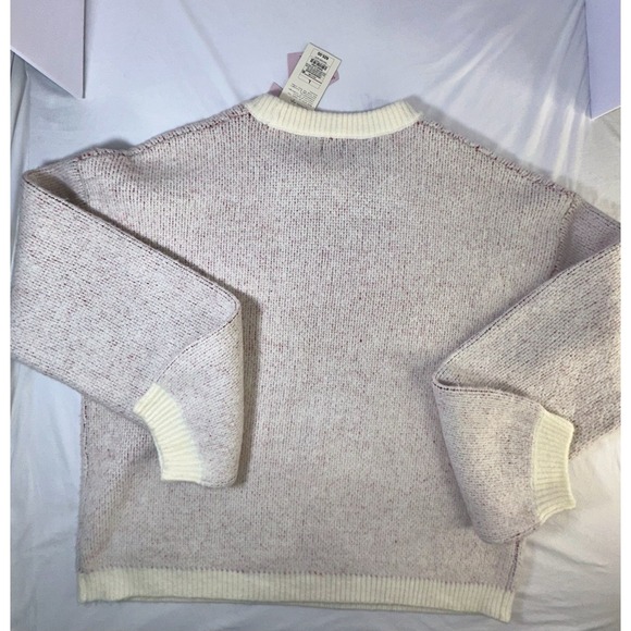 A NEW DAY Target Holiday Crewneck Sweater Cream Red Cherries Ciao Size XL NWT - Picture 2 of 3